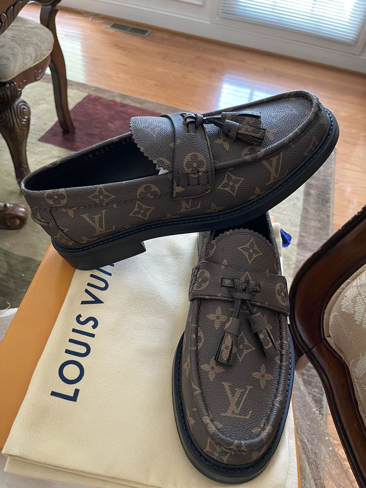 lv voltaire loafer