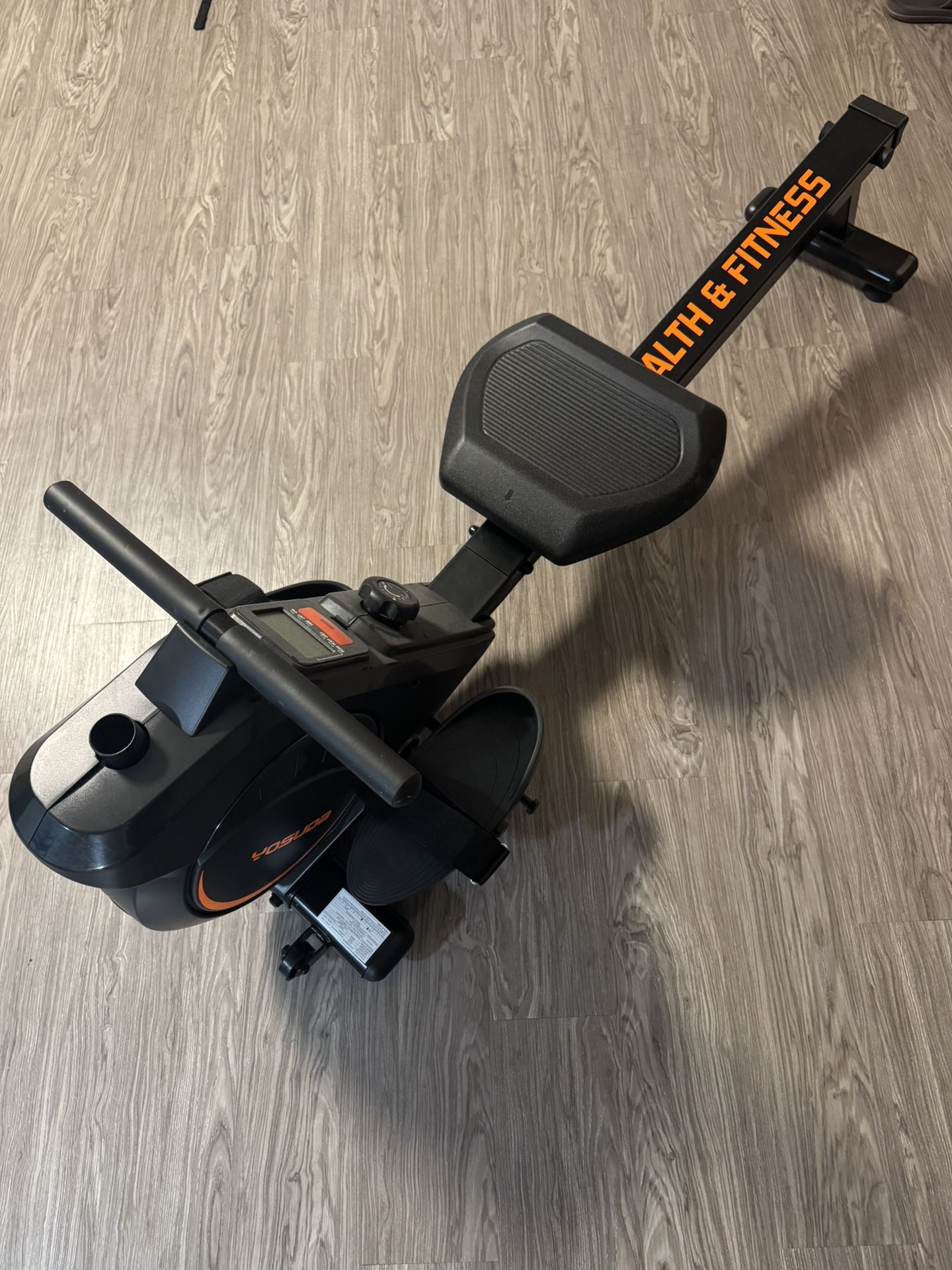 Yosuda Rowing Machine
