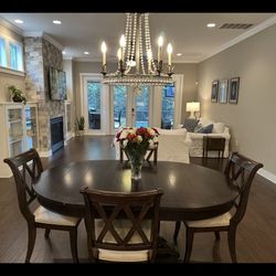 Wood Table And Chairs 