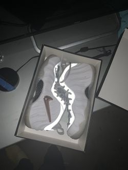 Nike foamposite size 10 with box
