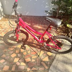 Girls Hot Pink 20” 6-speed Bike
