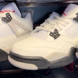 Jordan 4 White Cement 