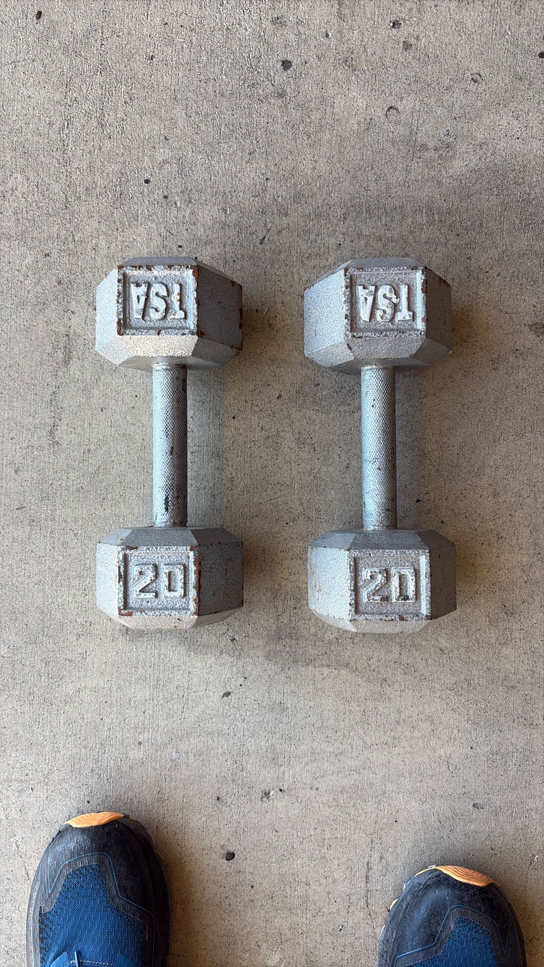 20# Dumbells