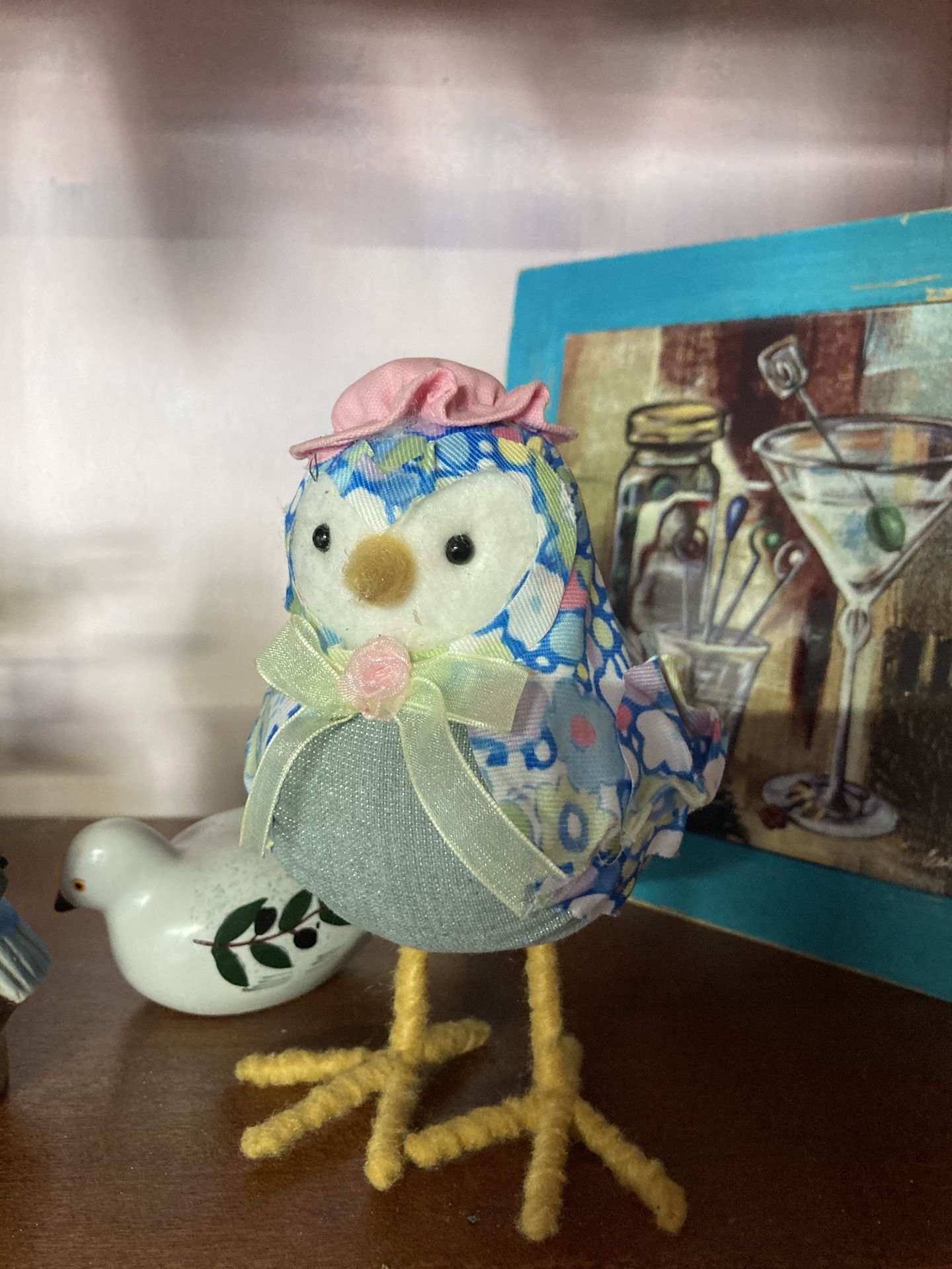 Lots of decor items message for price