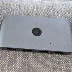 4 Computer USB Hub Switch