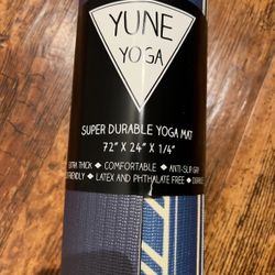 NEW - Yoga Mat 