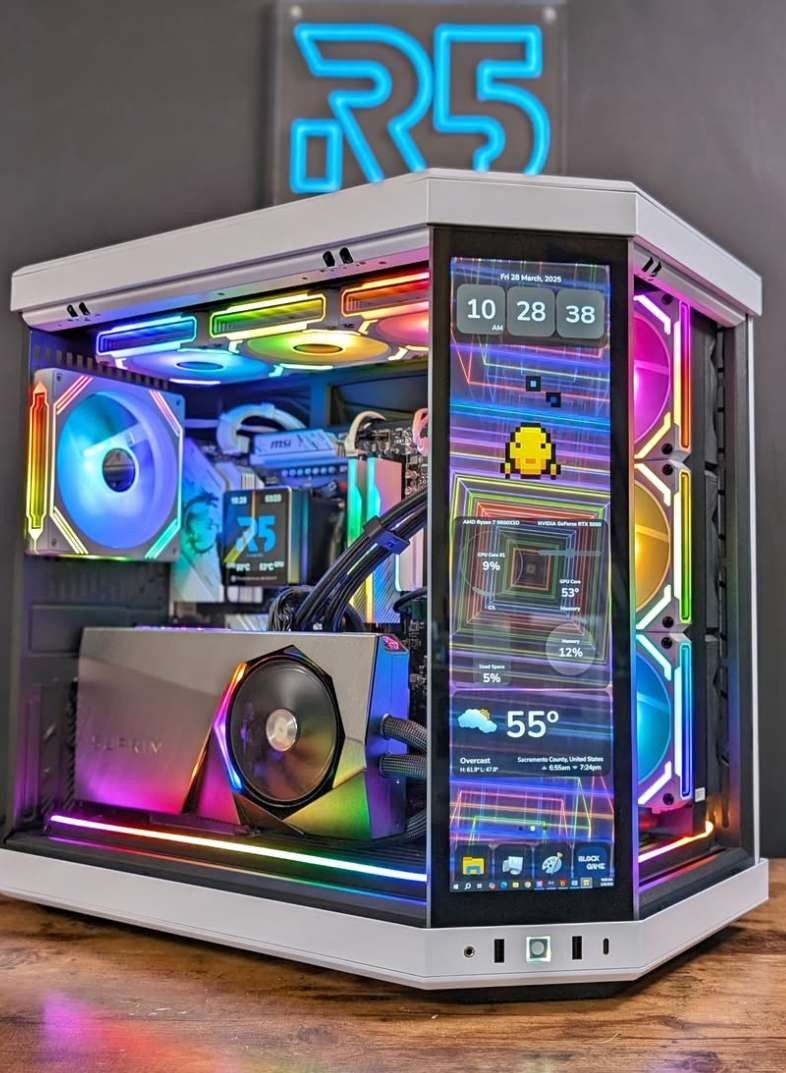 R5 Custom Gaming PC.