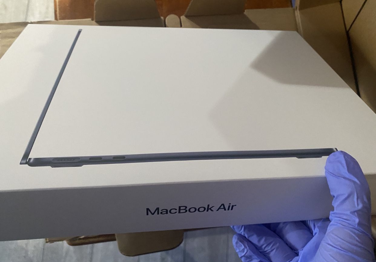 MacBook Air 13-inch Apple M3 Chip