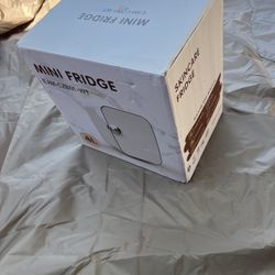 Mini Fridge New