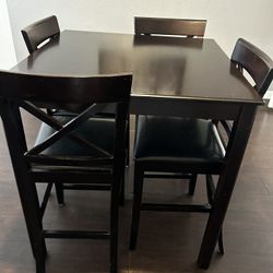 Dinning Table