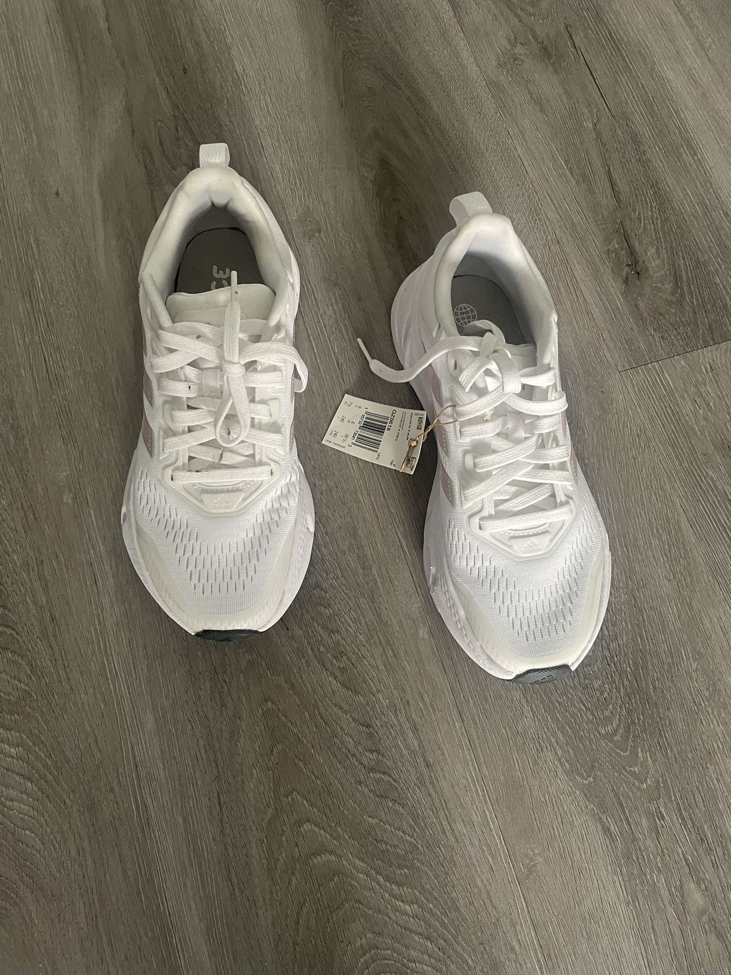 adidas Questar Women’s Running Shoes (new)