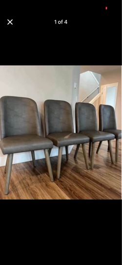 4 NEW dinning chairs
