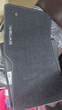 New Range Rover Velar Car Mats