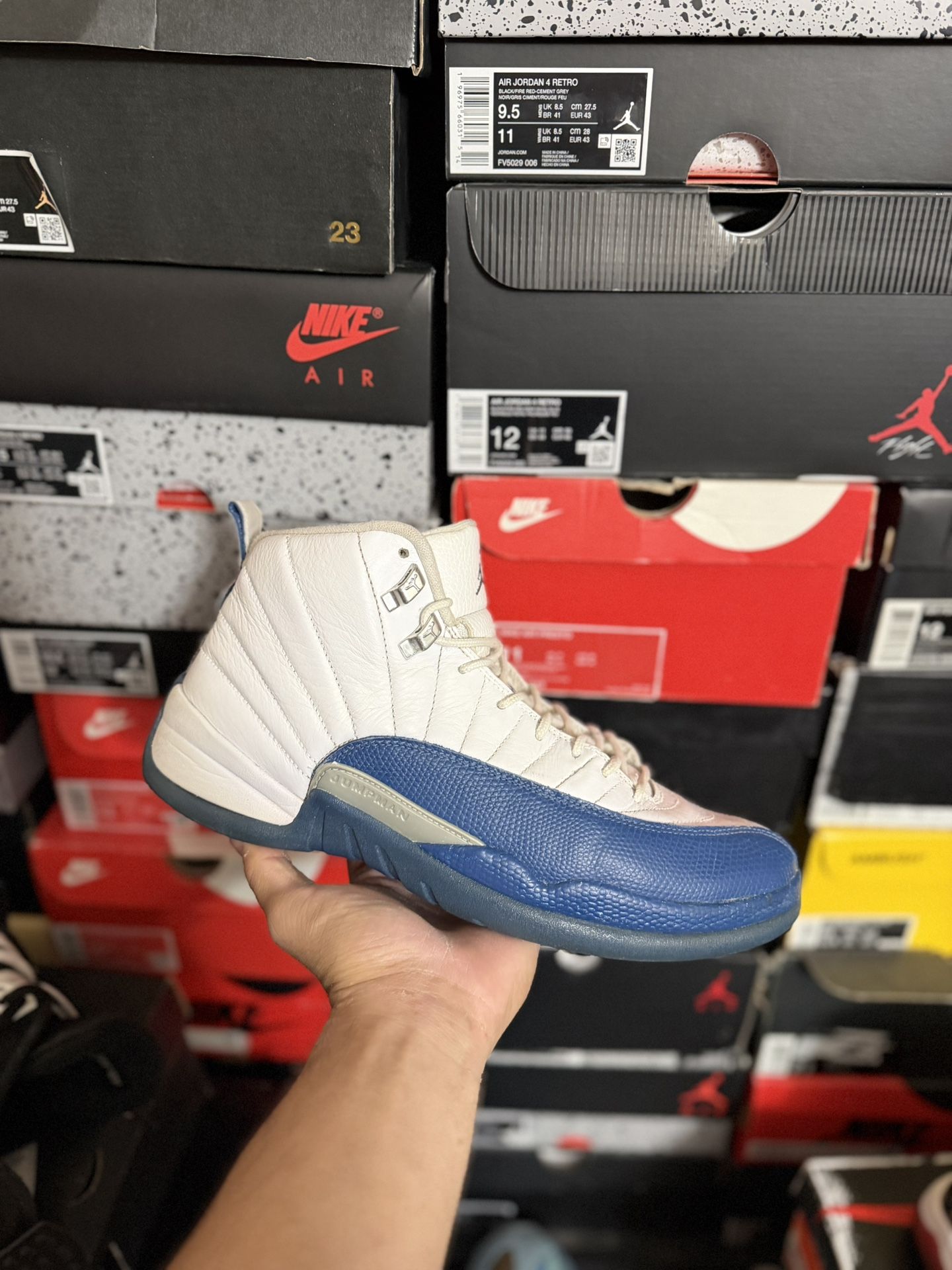 Jordan French Blue 12s size 10.5 USED