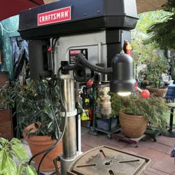 Craftsman 15-in Drill Press With Keyless Chuck