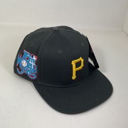 Pittsburg Pirates 🏴☠️ Pro Standard Snapback Hat 🧢