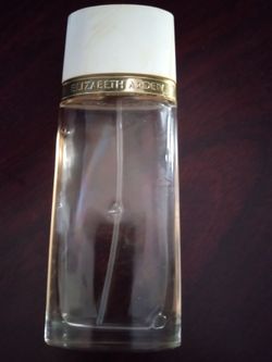 ELIZABETH ARDEN perfume. $7 OBO
