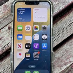 iPhone 13  Totaly Unlocked 