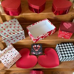 Gift Boxes 