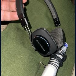 Bower Wilkins Head Phones