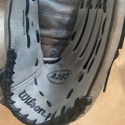 Wilson A360 12” Baseball Glove
