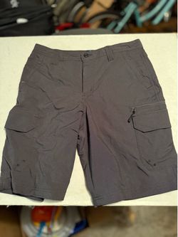 Men’s (size 32) Shorts *BRAND NEW*