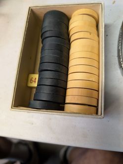 Backgammon chips