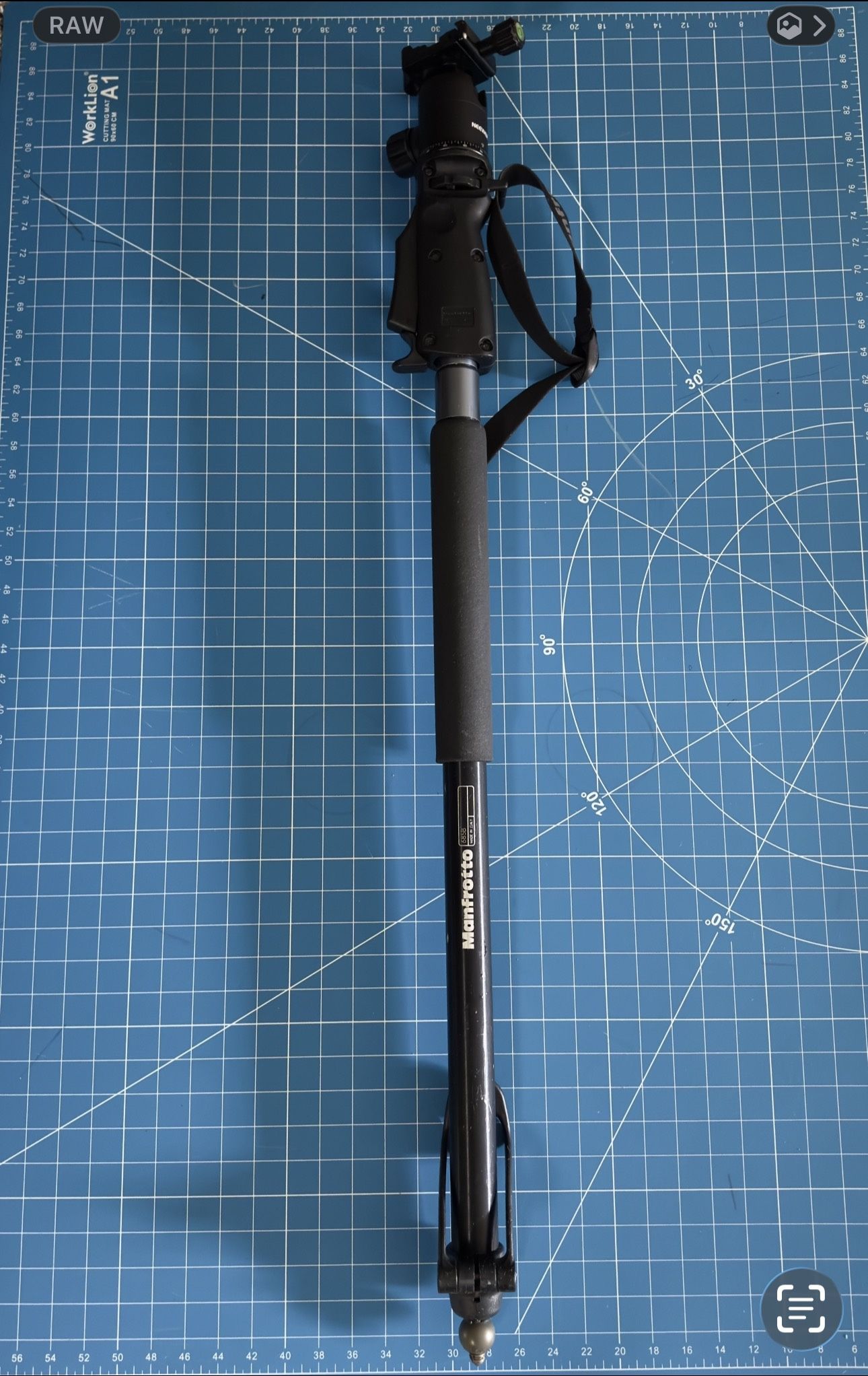 Manfrotto Neotec Monopod with Safety Lock