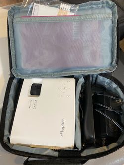 Elephas mini projector