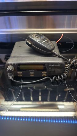 Motorola Cdm1250 Missing One Connector 