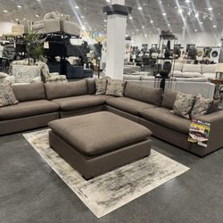 6 PIECE MODULAR SECTIONAL. Includes: LAF Armchair, LAF Armless Chair, RAF Armchair, RAF Armless Chair, Corner, Ottoman.