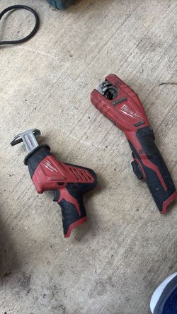 Milwaukee m12