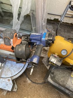 Compresor shingles gun and saw