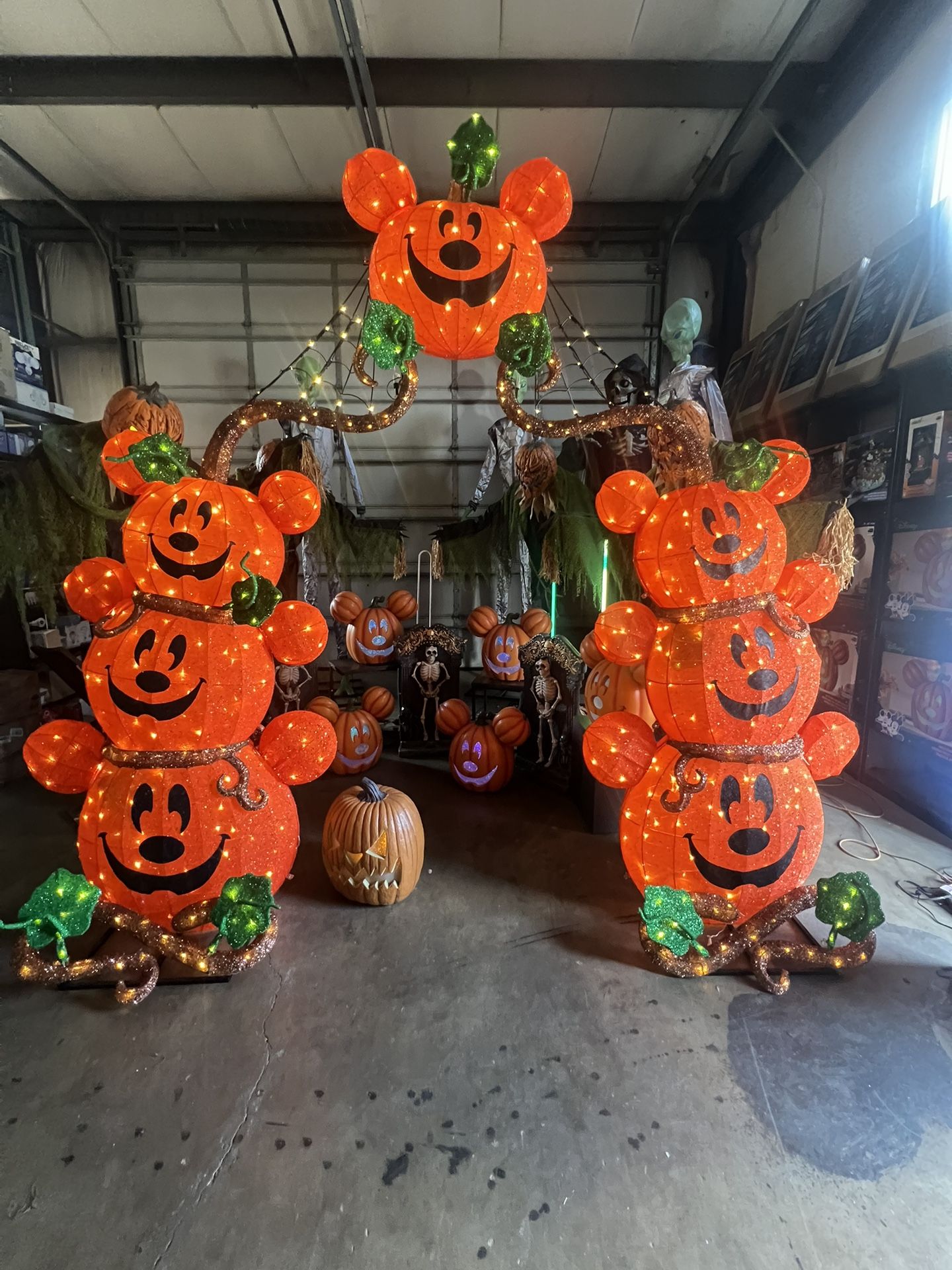 Halloween Disney Pumpkin Arch