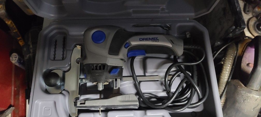 Dremel Trio 6800 W/case