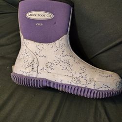 Muck Boot Co.,  Size 8 Women's 