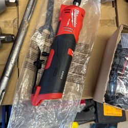 Milwaukee M12 Fuel Straight Die Grinder 
