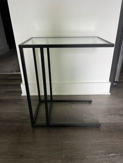 Black Metal And Glass Side/end Table