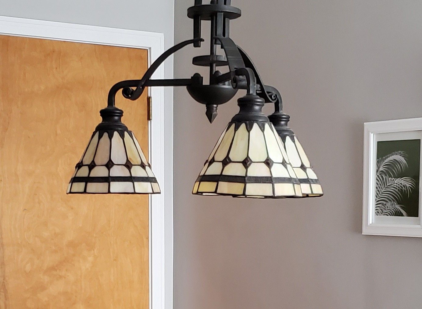 Quoisel chandelier