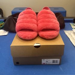 UGG Fluff Slide Deep Coral Sachet Pink size 8 Women’s