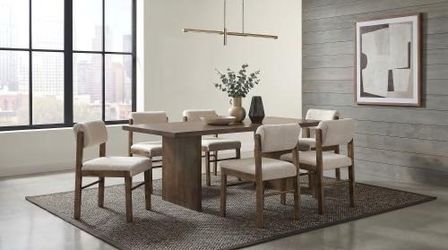 New Dining table set 7 PCs