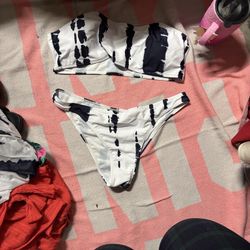 Bathing suit