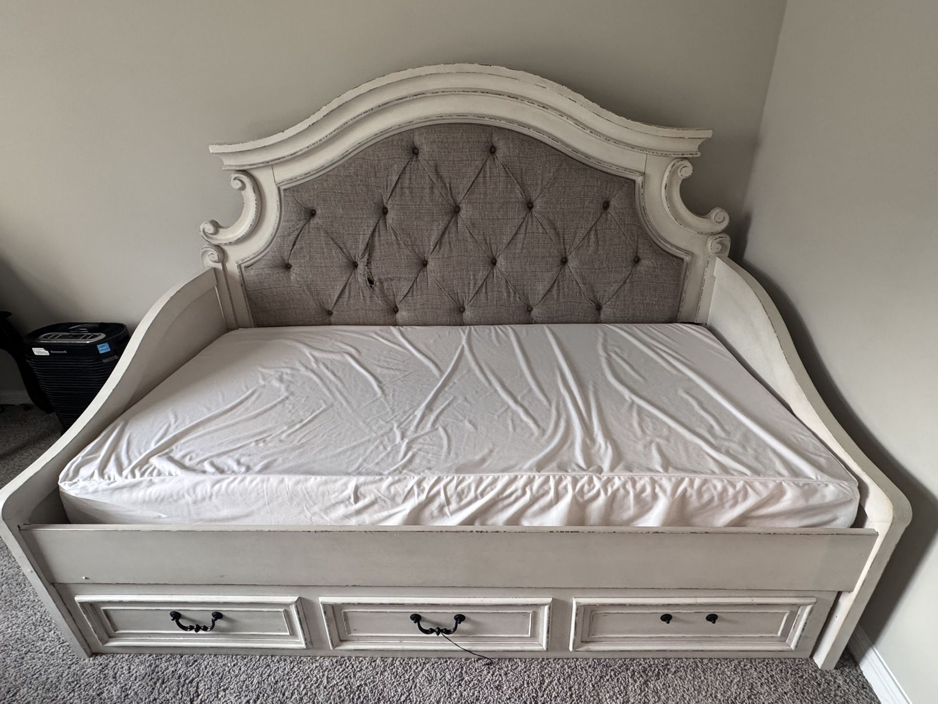 Ashley Kid’s Bed With Double Mattress