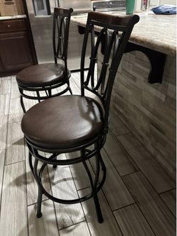 Kitchen counter barstools