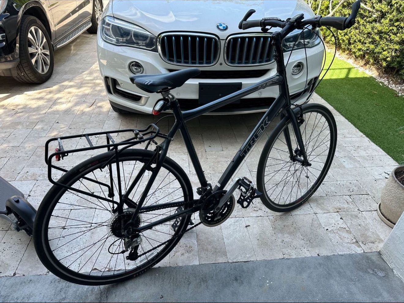 Trek 7.3 FX Bicycle 22.5” Frame