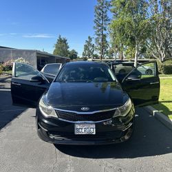 2018 KIA Optima