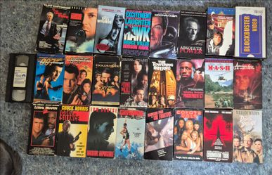 VHS lot of 25