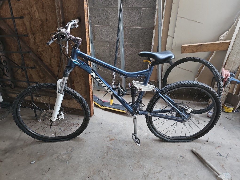 Kona 130 Mountain Bike