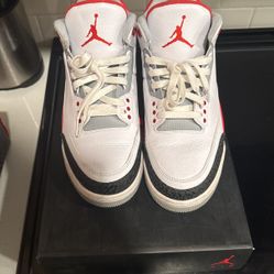 Jordan Fire Red 3’s Size 12