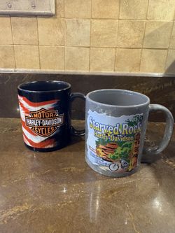 Lot 2 Harley Davidson Motorcycle Mugs / Grey Starved Rock/American Eagle
